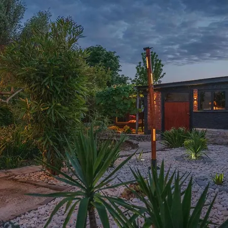 House With Garden 