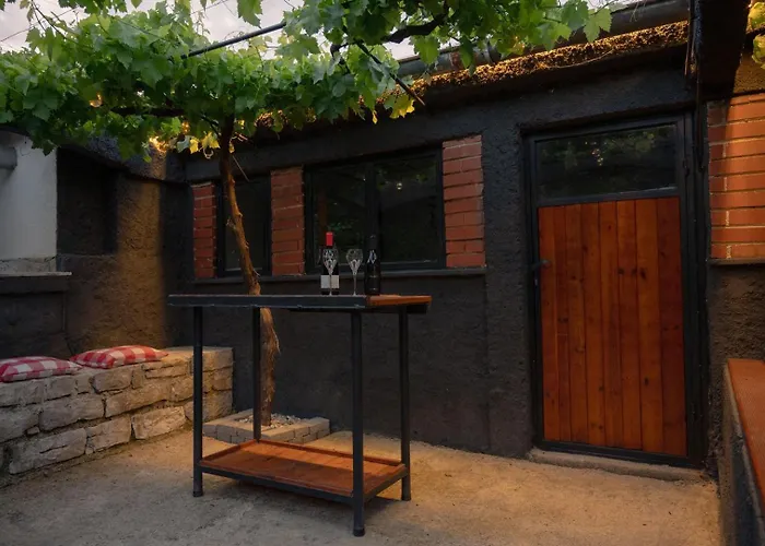 House With Garden 