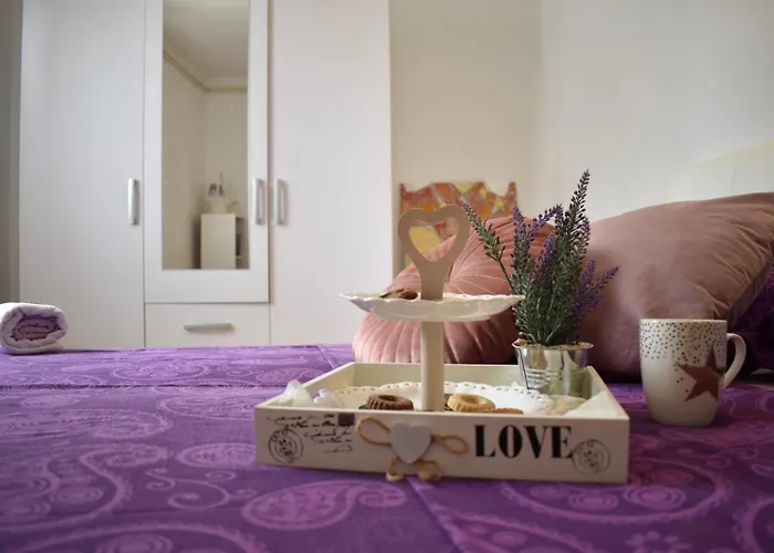 Semesterbostad House With Garden 